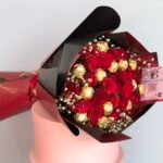 باقه ورد احمر مع شوكولا