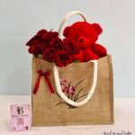 حقيبه الورد مع الدميه